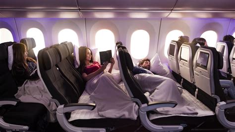 skycouch vs spaceseat|Air New Zealand Skycouch review: Here's what it's really like.